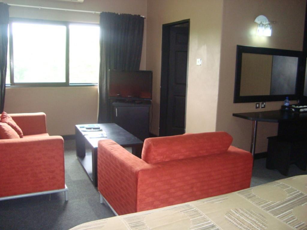Pacific Bed & Breakfast Lilongwe Ngoại thất bức ảnh